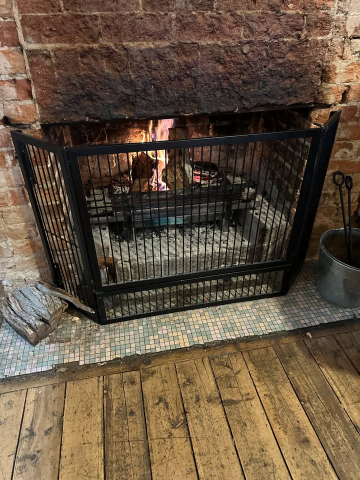 Featured image for “Warm Winter Dining at Light Horse Hotel: Beat the Blues with Delicious Food and Cozy Atmosphere”